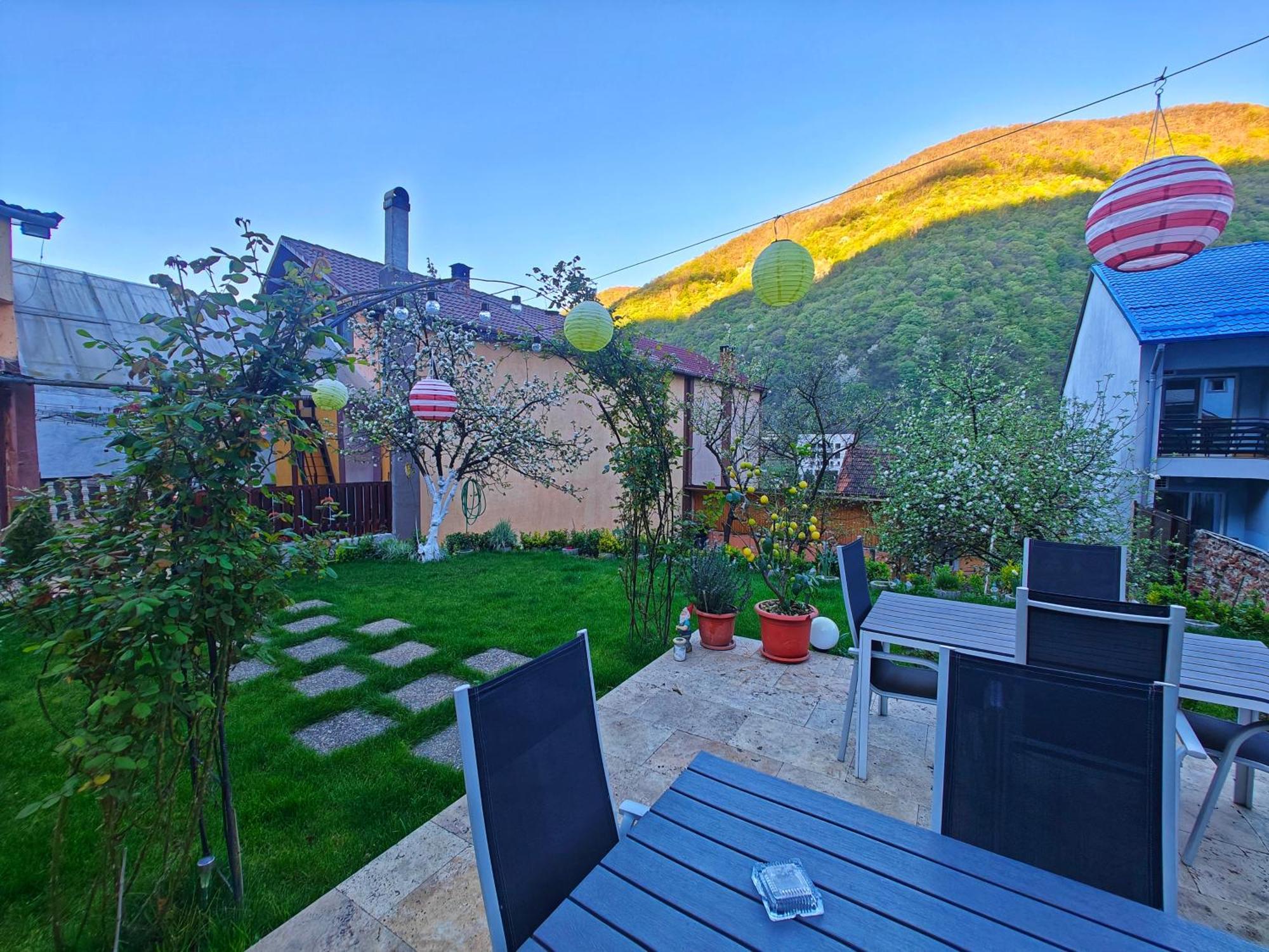 Ferienwohnung Casa Miclau Băile Herculane Exterior foto