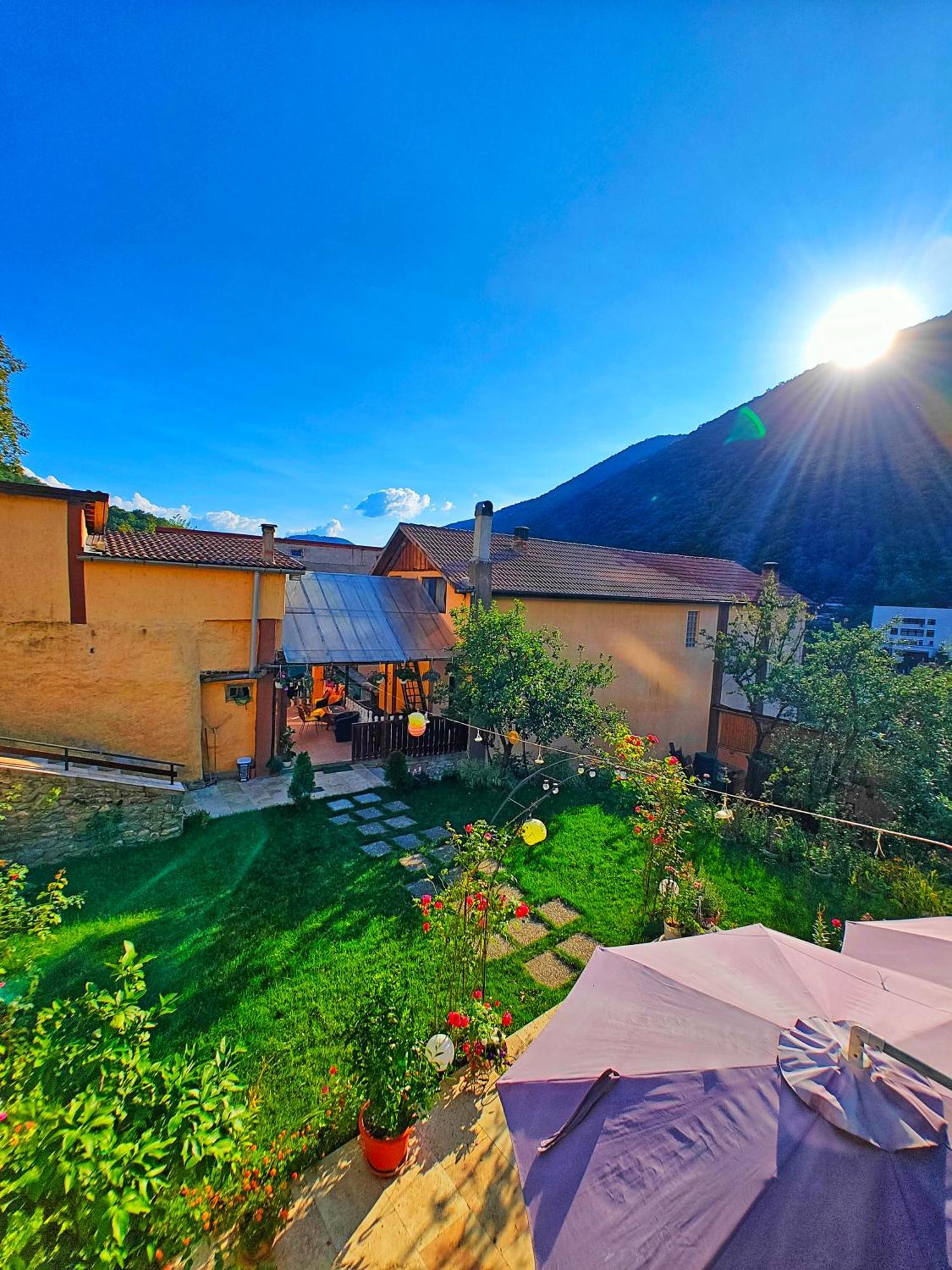 Ferienwohnung Casa Miclau Băile Herculane Exterior foto
