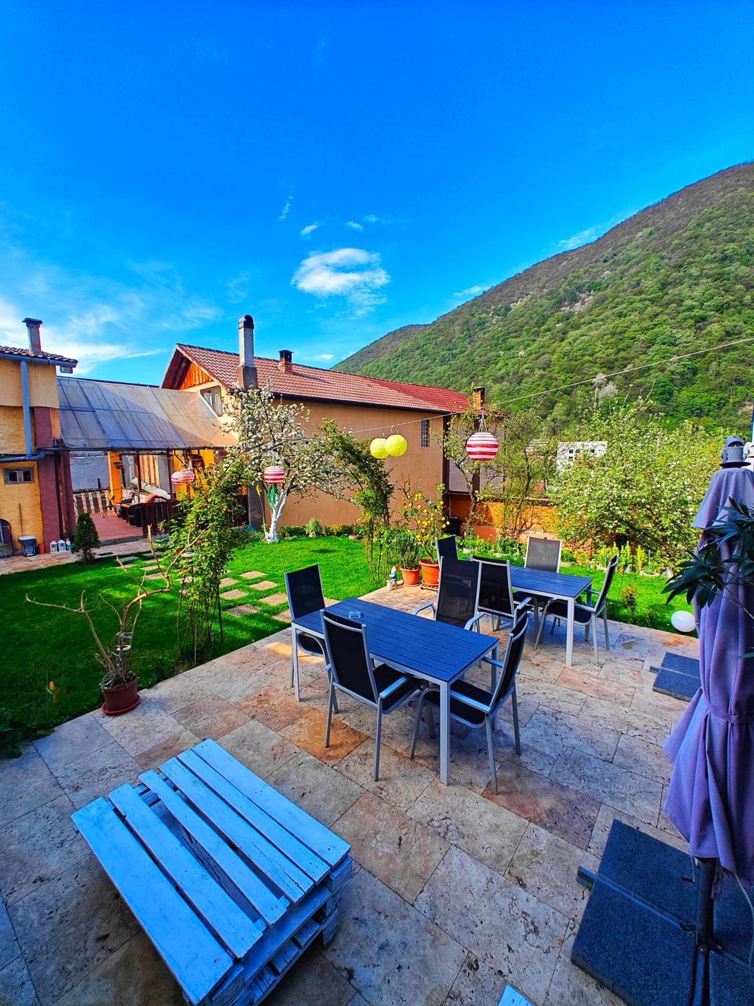 Ferienwohnung Casa Miclau Băile Herculane Exterior foto