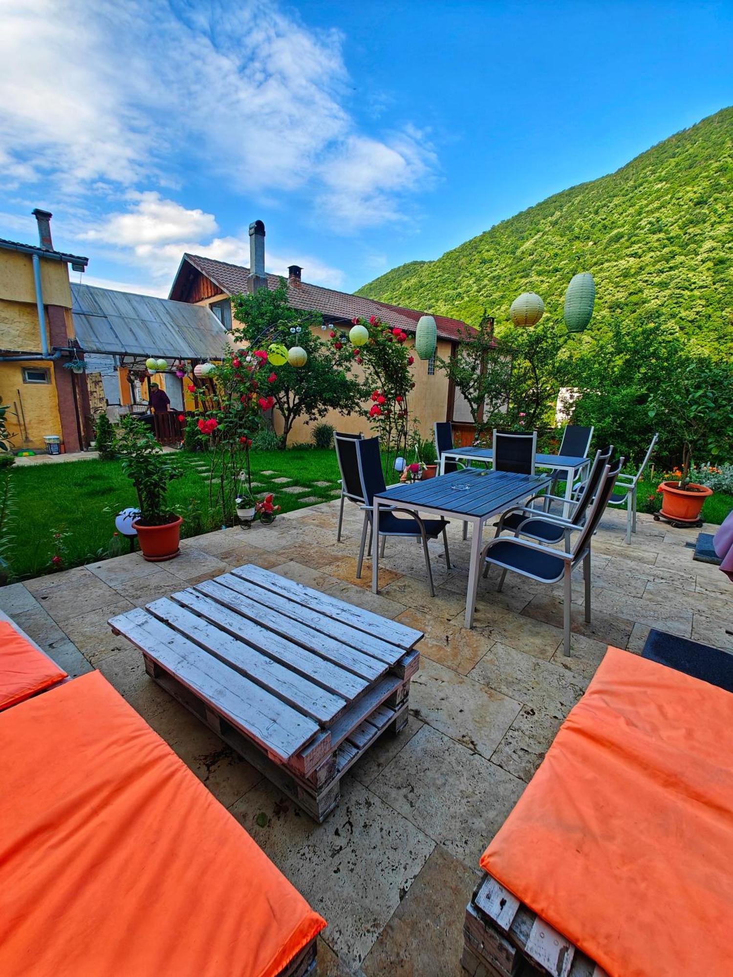 Ferienwohnung Casa Miclau Băile Herculane Exterior foto